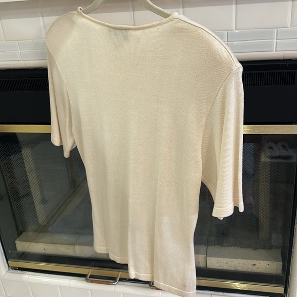 Breckenridge Cream Size Medium 100% Rayon Top - Picture 5 of 6